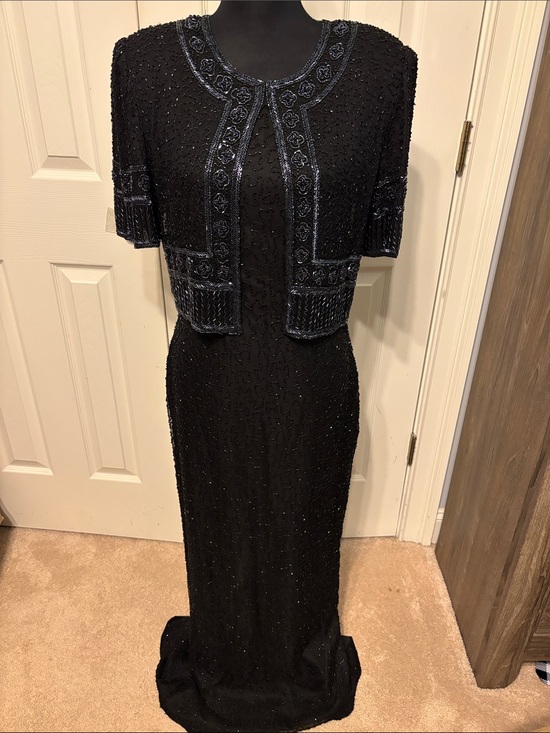 Laurence Kazar Dresses & Skirts - Laurence Kazar Vintage Silk Hand Beaded Evening Gown